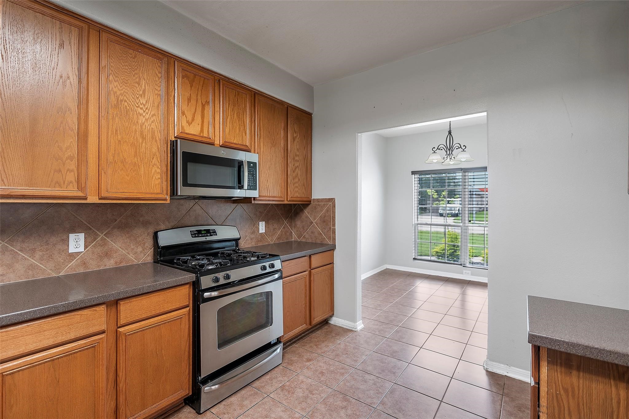 22518 Spring Link Court Property Photo 5