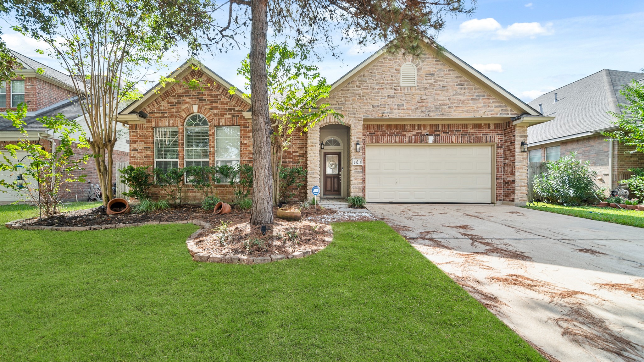 25215 Kelton Hills Lane Property Photo