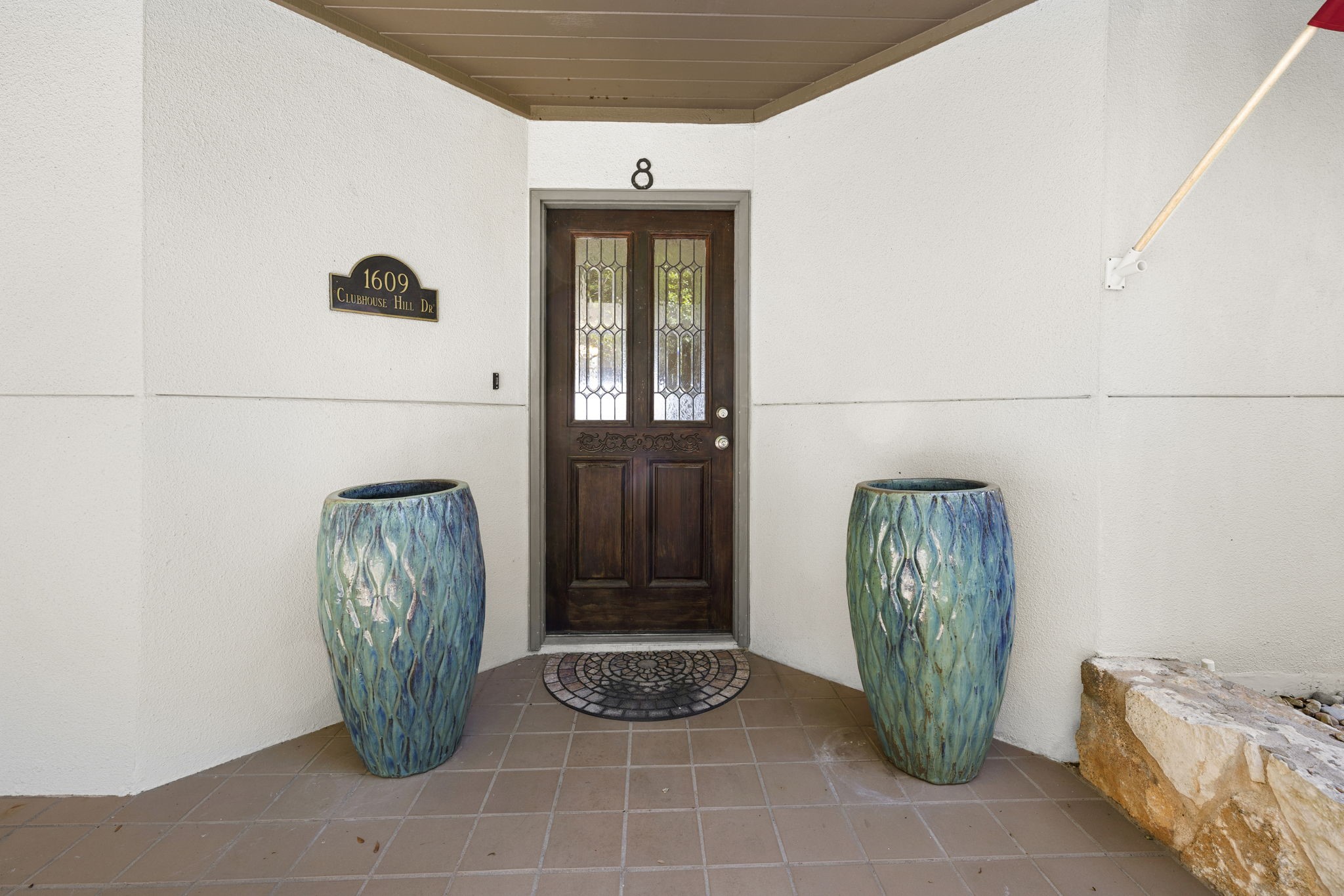 1609 Clubhouse Hill Drive Property Photo 4