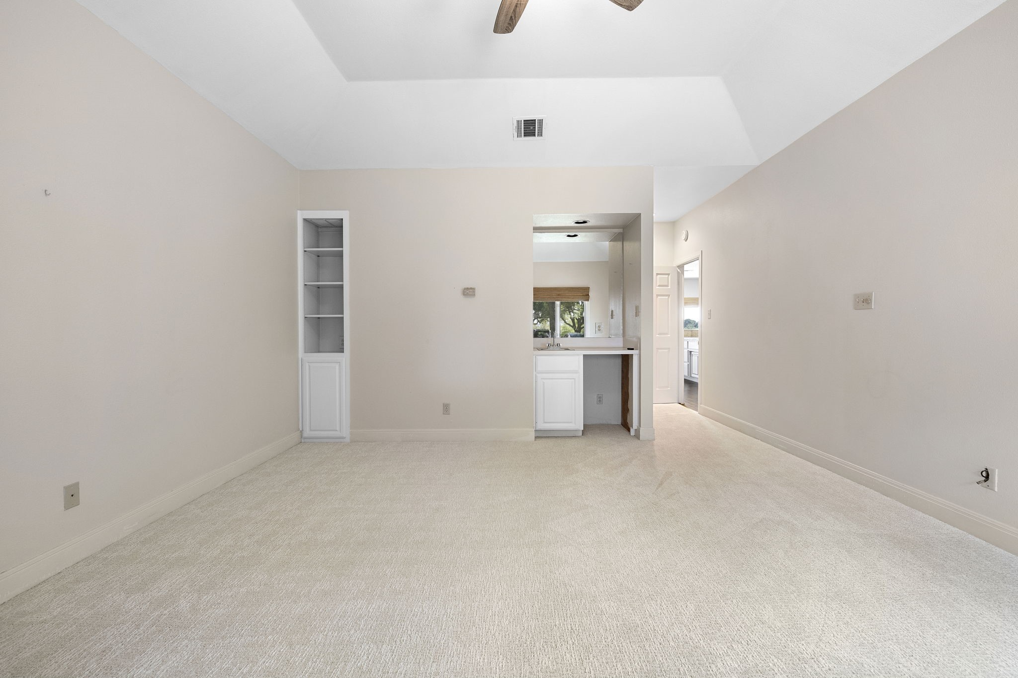 1609 Clubhouse Hill Drive Property Photo 15