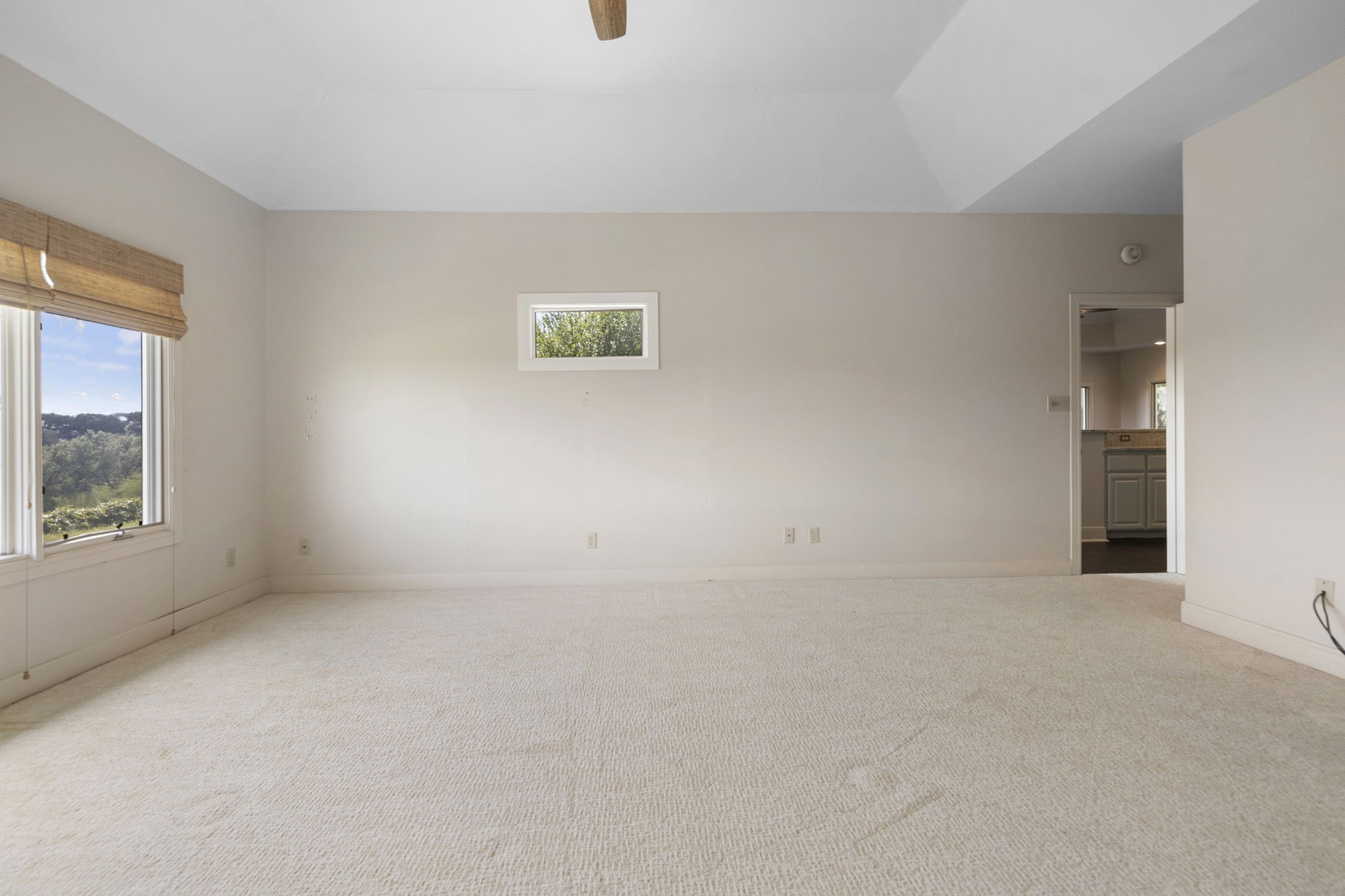 1609 Clubhouse Hill Drive Property Photo 20