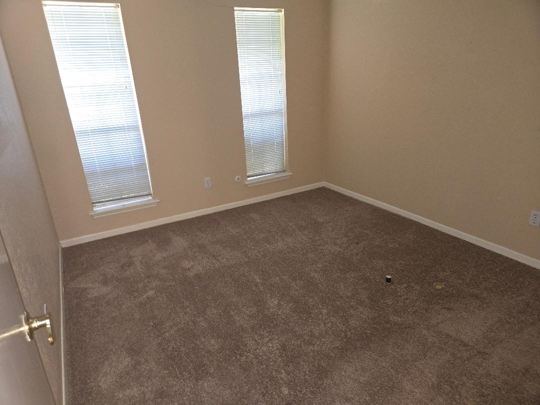 7911 Southmeadow Drive Property Photo 15