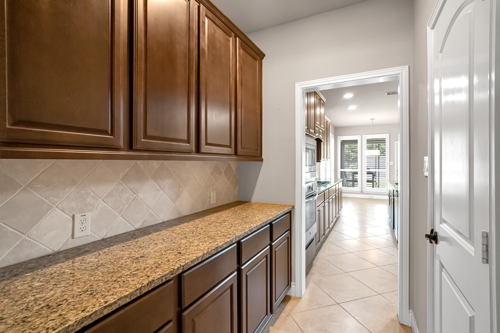 3007 Inglewood Lane Property Photo 12
