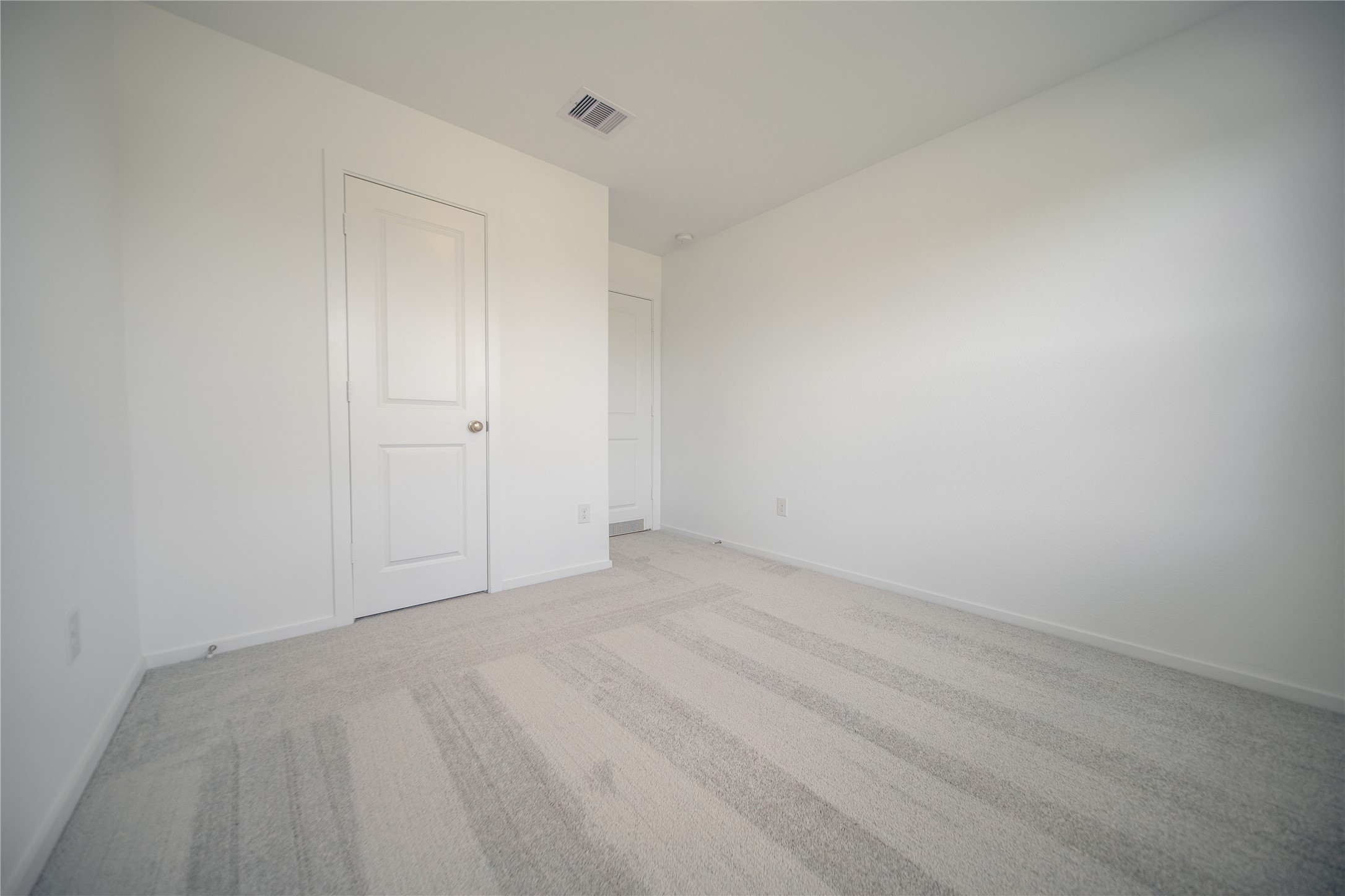 6631 Orange Daylily Lane Property Photo 7