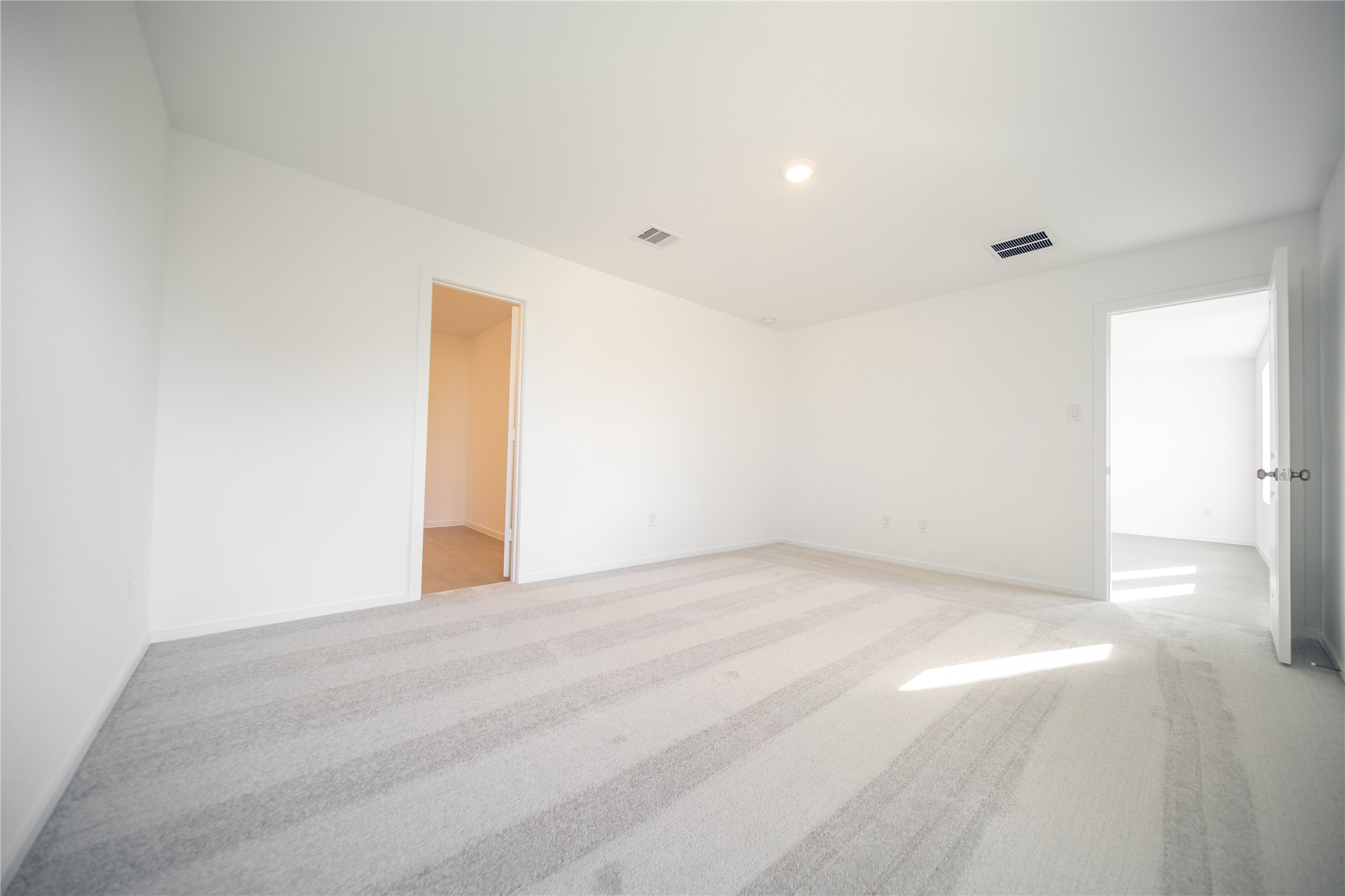 6631 Orange Daylily Lane Property Photo 13