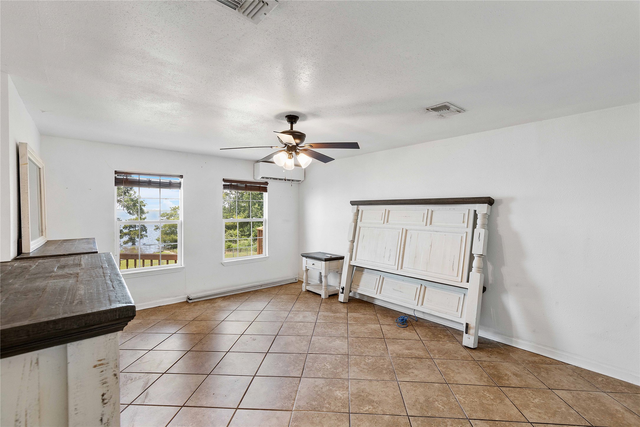 3843 Simon Road Property Photo 26
