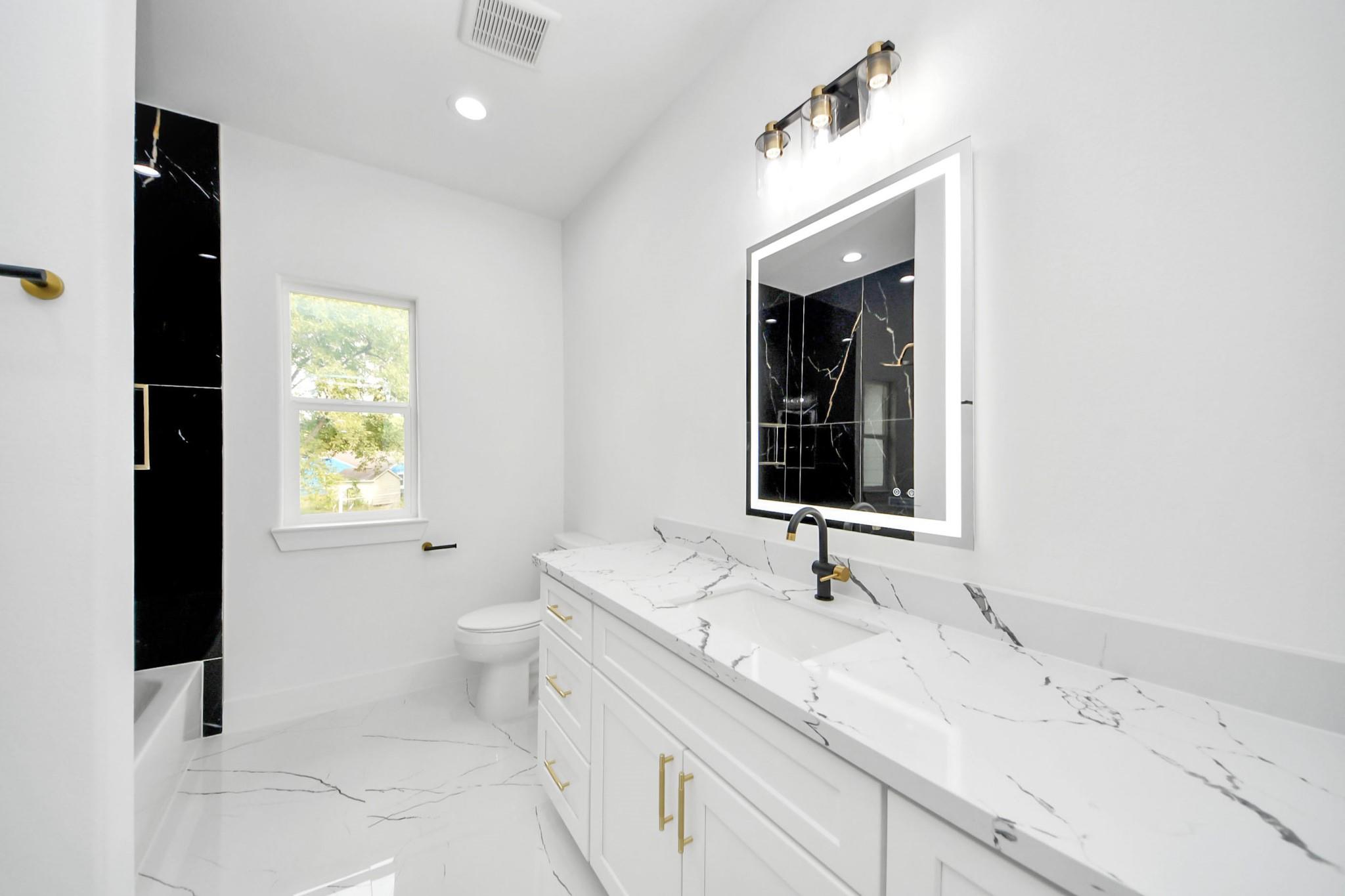 6711 Crestmont Street Property Photo 25