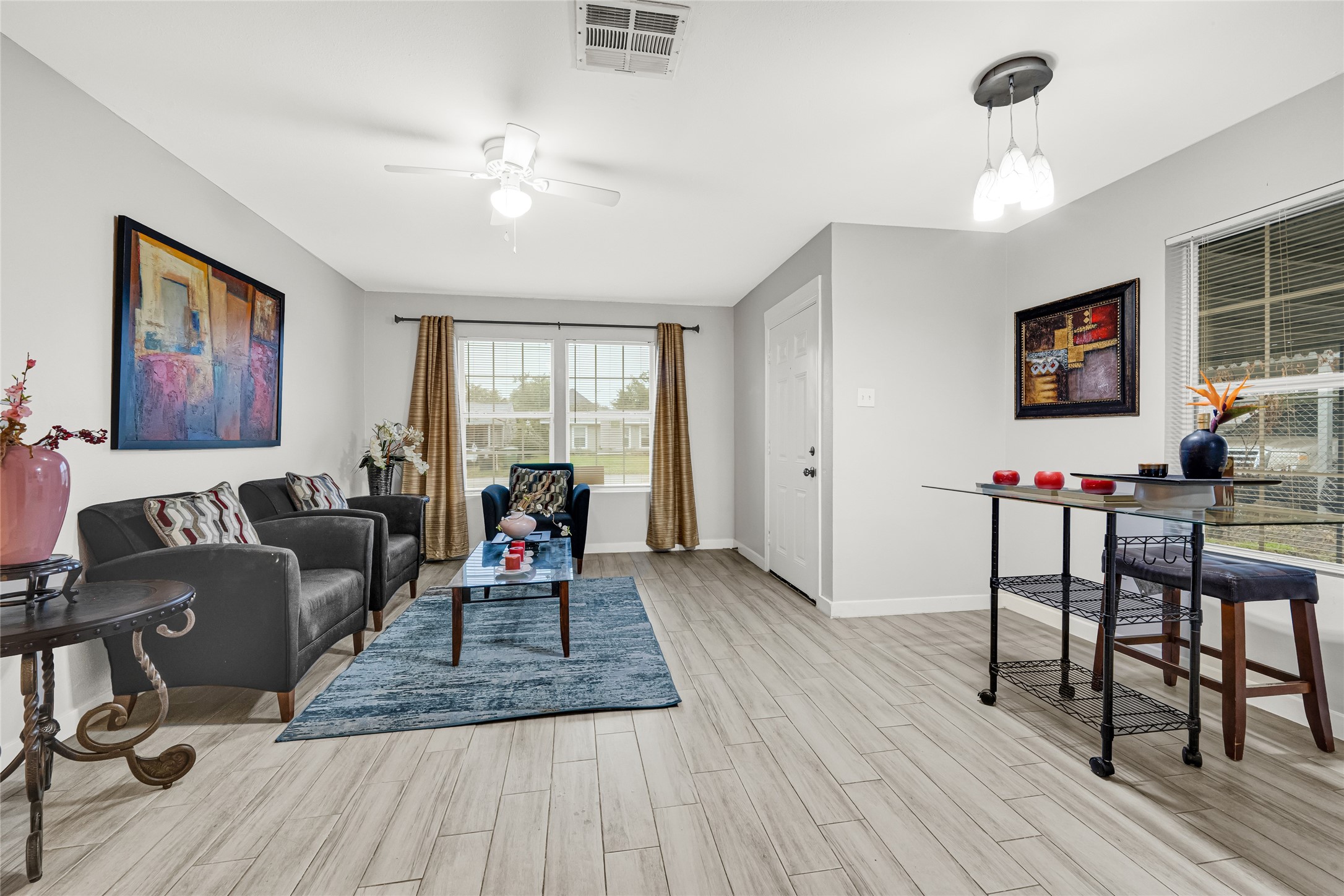5009 Bataan Road Property Photo 11