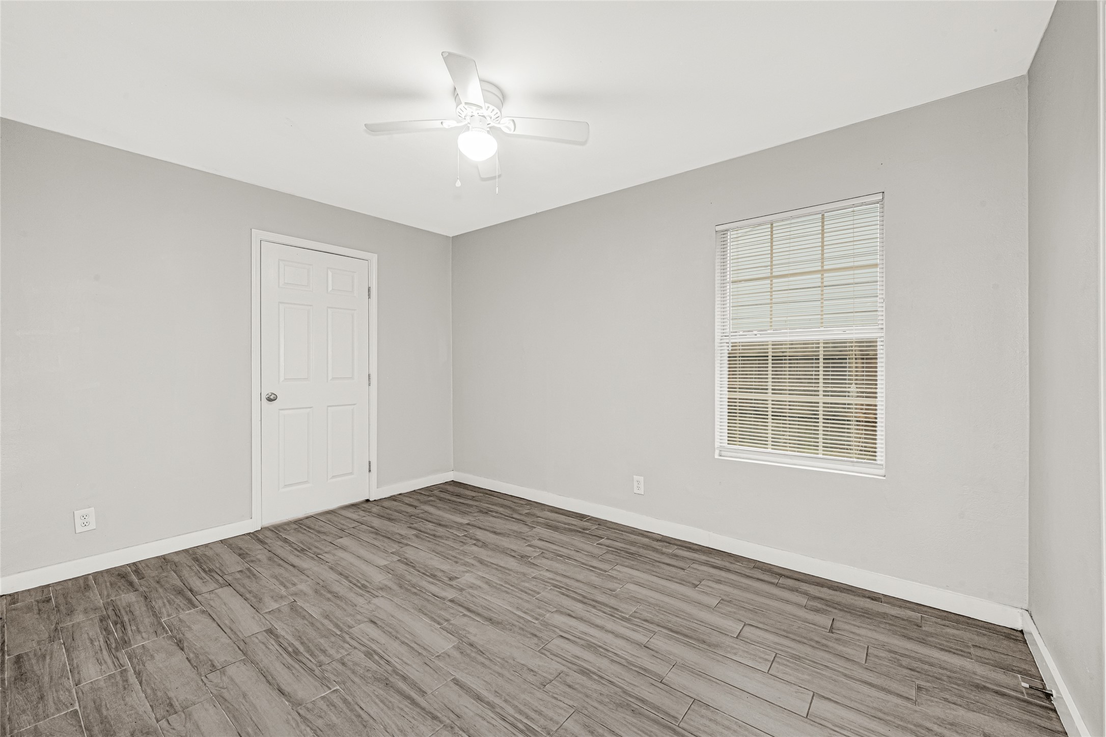5009 Bataan Road Property Photo 19