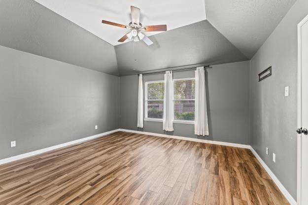 13438 Yaupon Holly Lane Property Photo 12