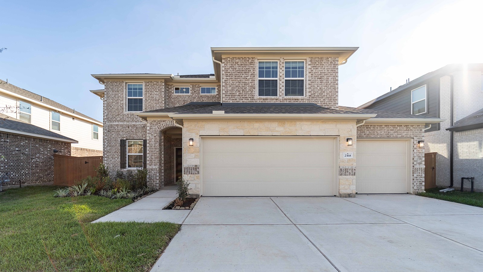 2368 Seaglass Terrace Drive Property Photo 1