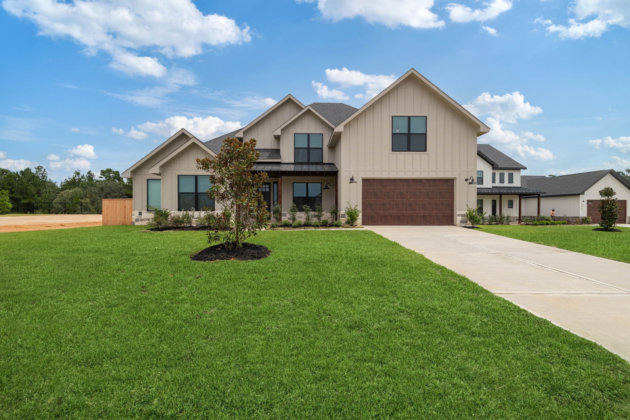 5608 Marigold Mile Drive Property Photo 1