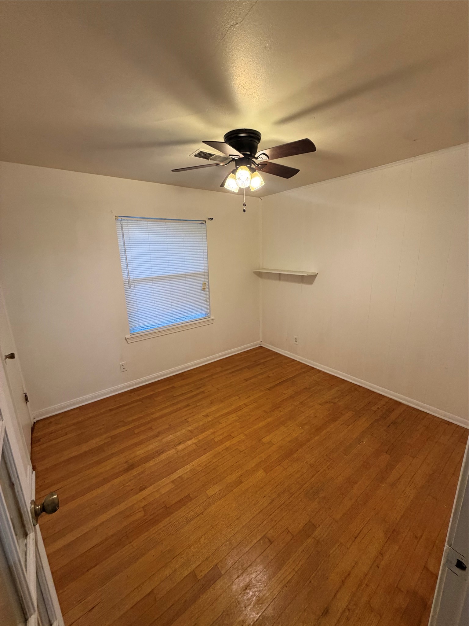 8602 Glenlea Street Property Photo 4