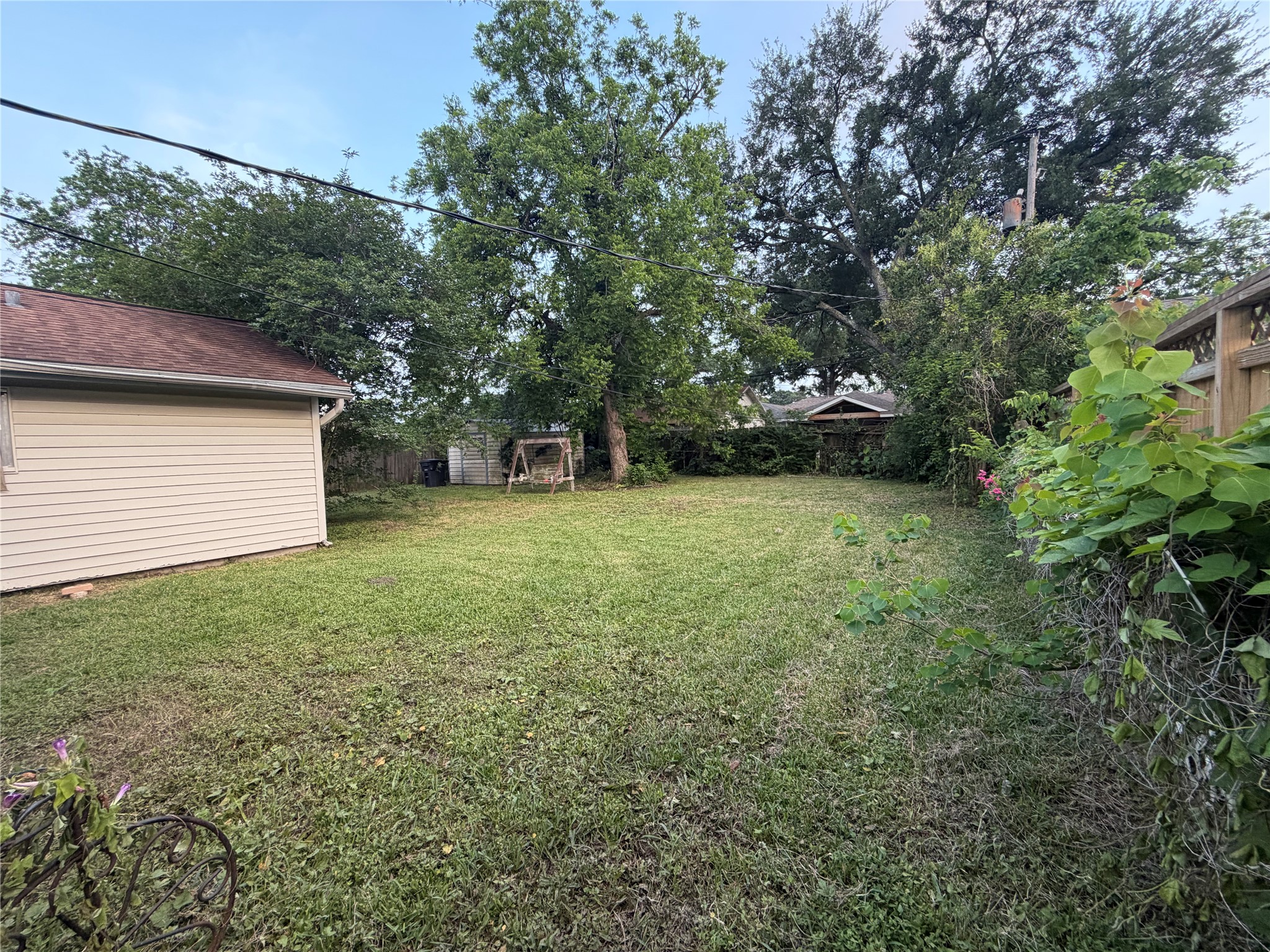 8602 Glenlea Street Property Photo 7