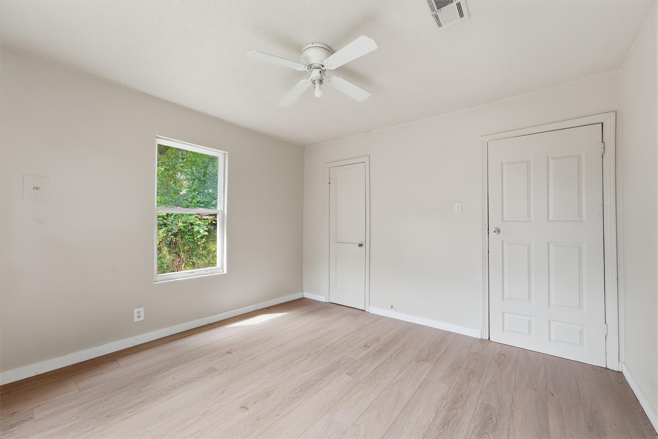 9318 Bertwood Street Property Photo 17