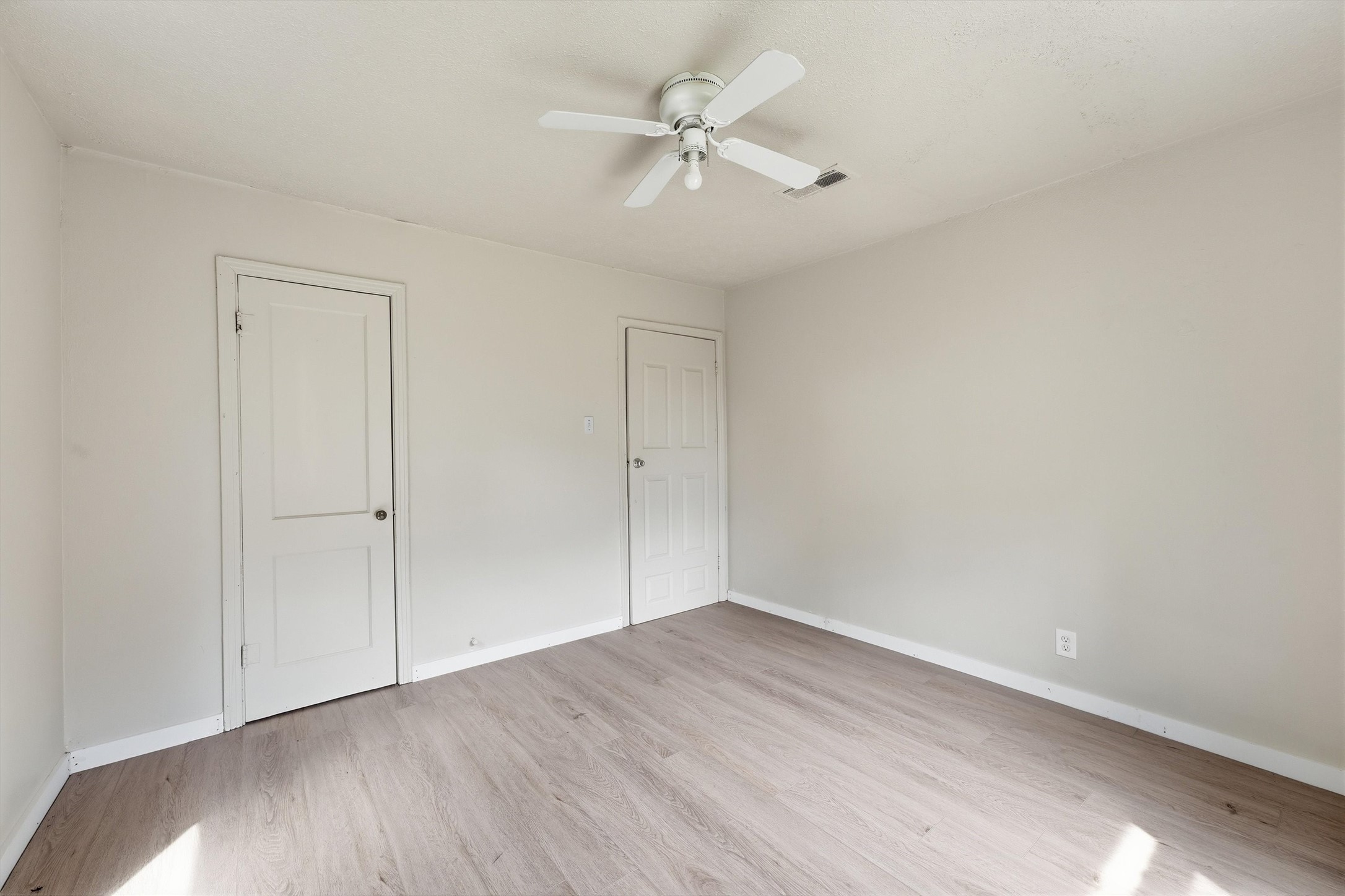 9318 Bertwood Street Property Photo 18