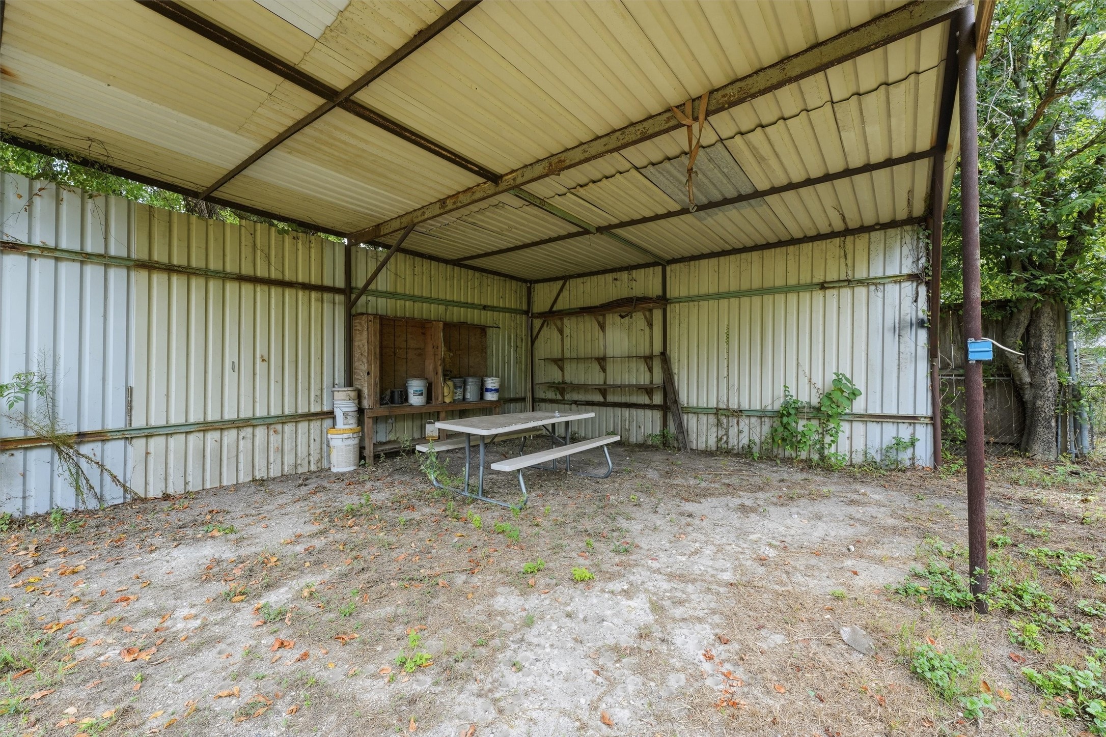 9318 Bertwood Street Property Photo 24
