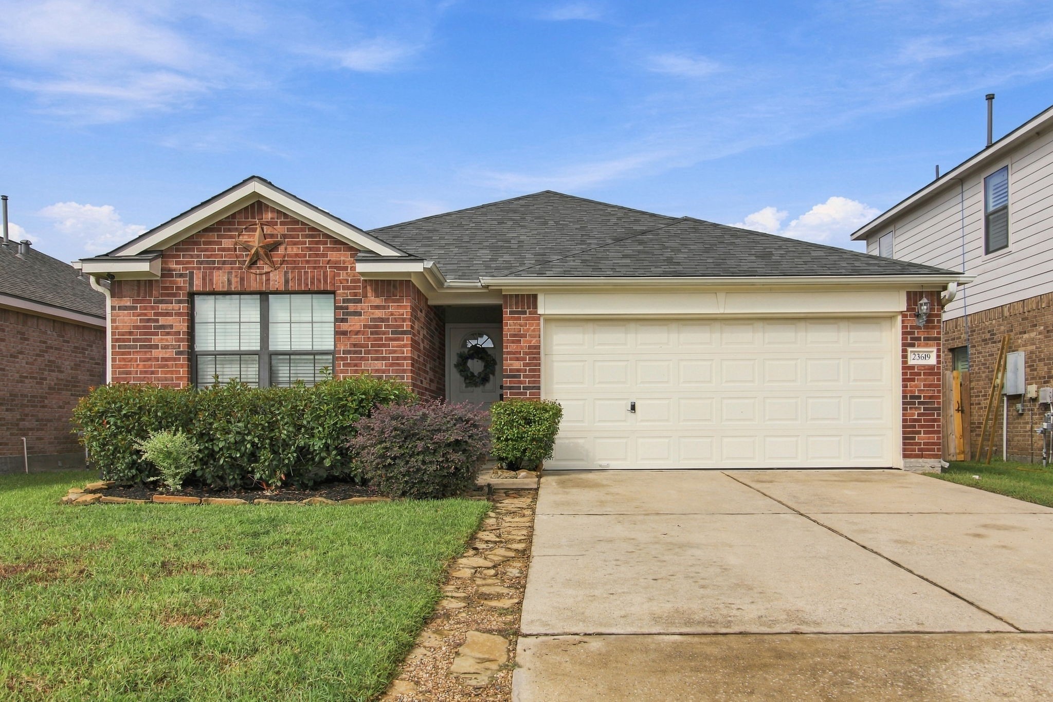 23619 Virginia Pine Drive Property Photo 1