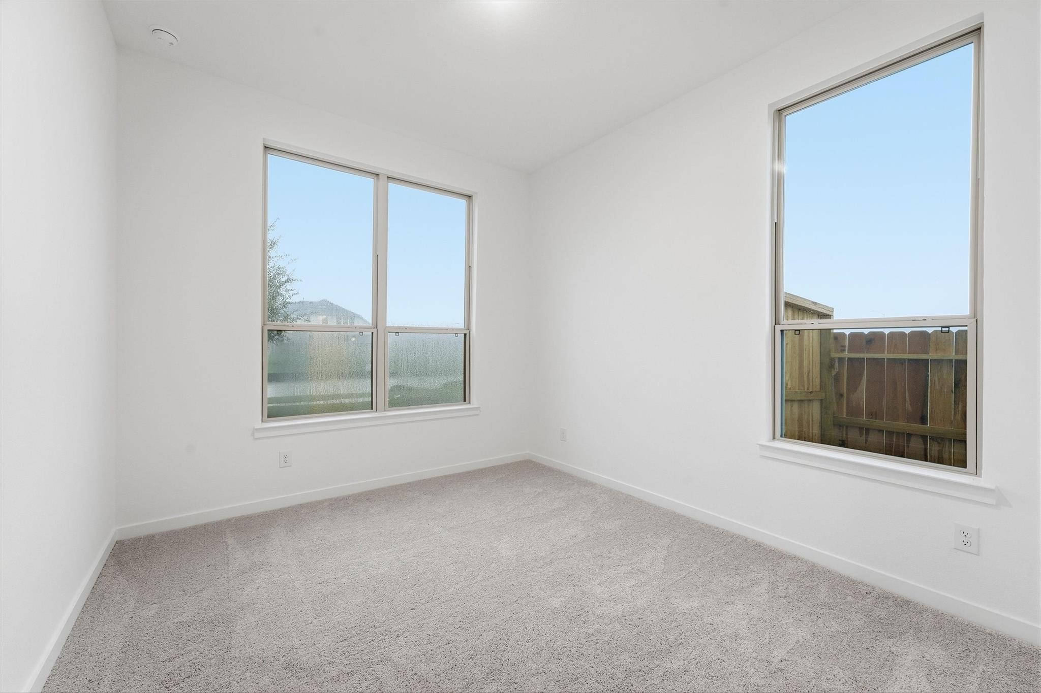 3602 Coreopsis Drive Property Photo 4