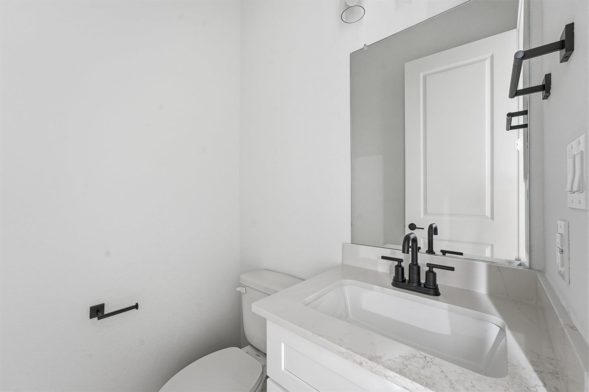 3602 Coreopsis Drive Property Photo 6
