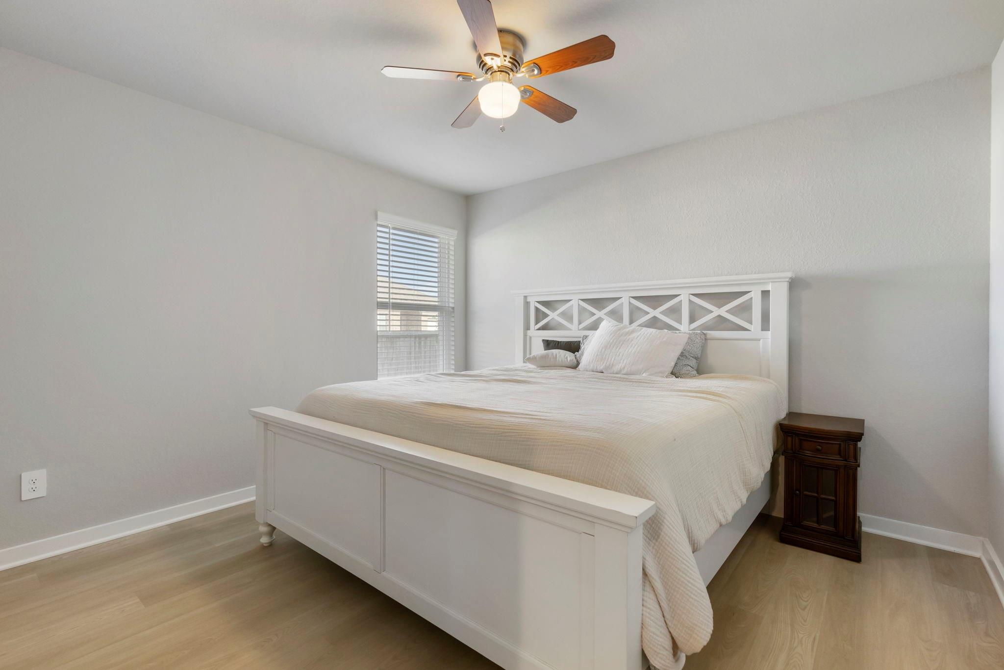 201 Augustine Way Property Photo 6