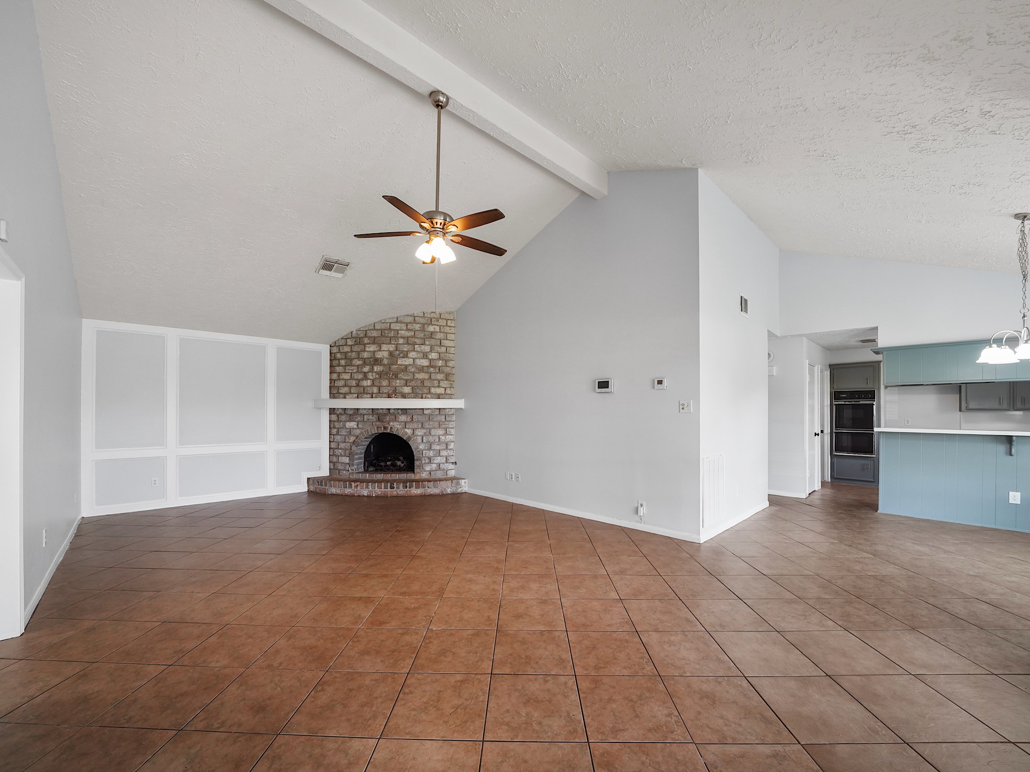 48 Chapparal Court Property Photo 3