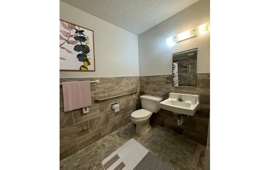 2111 E Virginia Ave Property Photo 11