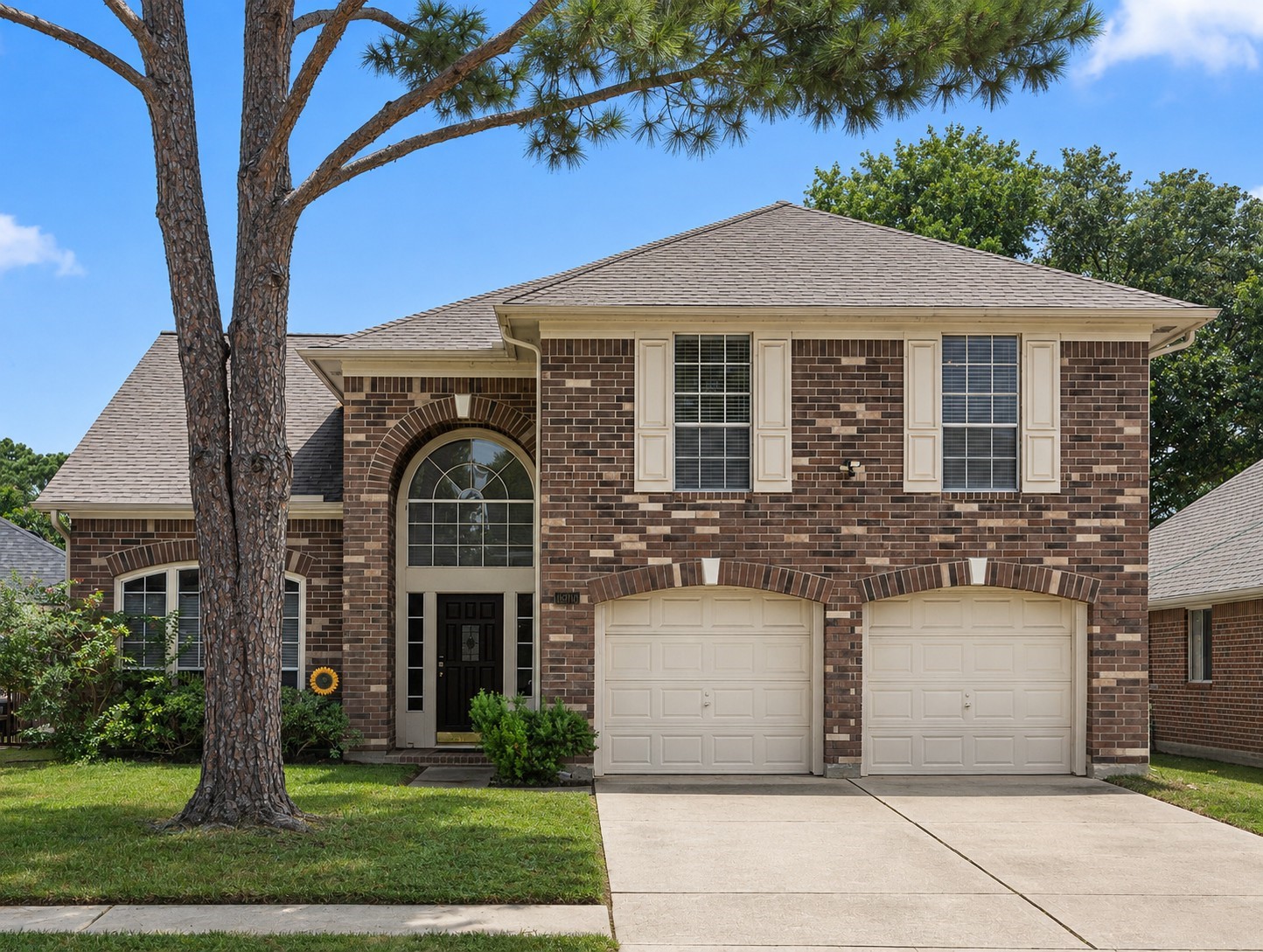 16906 Canyon Ridge Court Property Photo 1