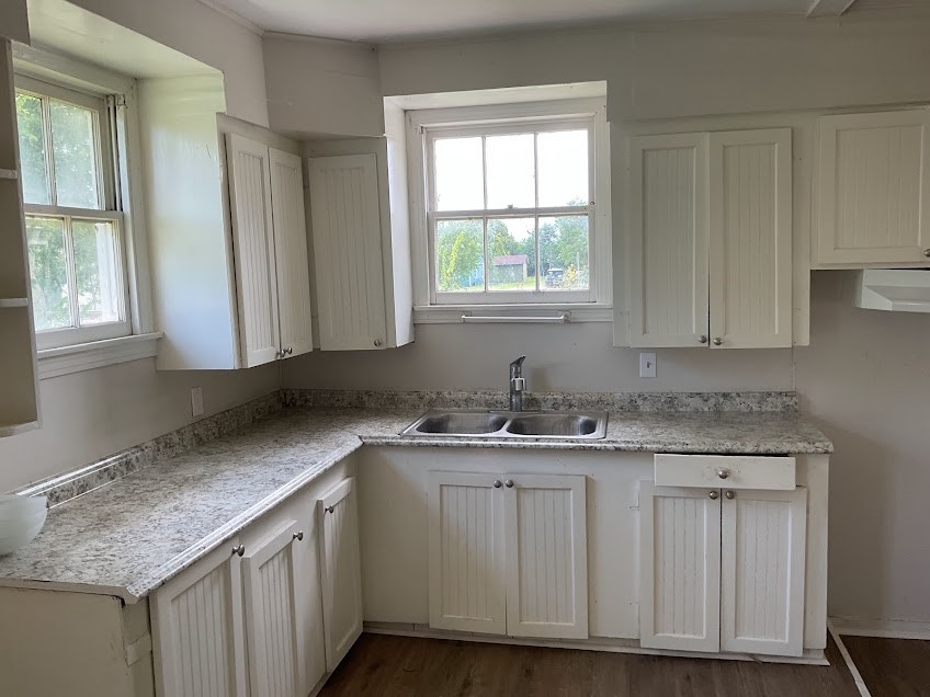 621 W 7th Street Property Photo 4