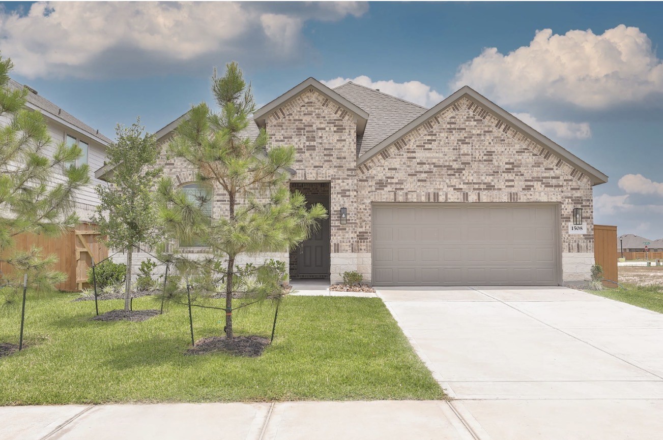 1508 Sunrise Gables Drive Property Photo 1