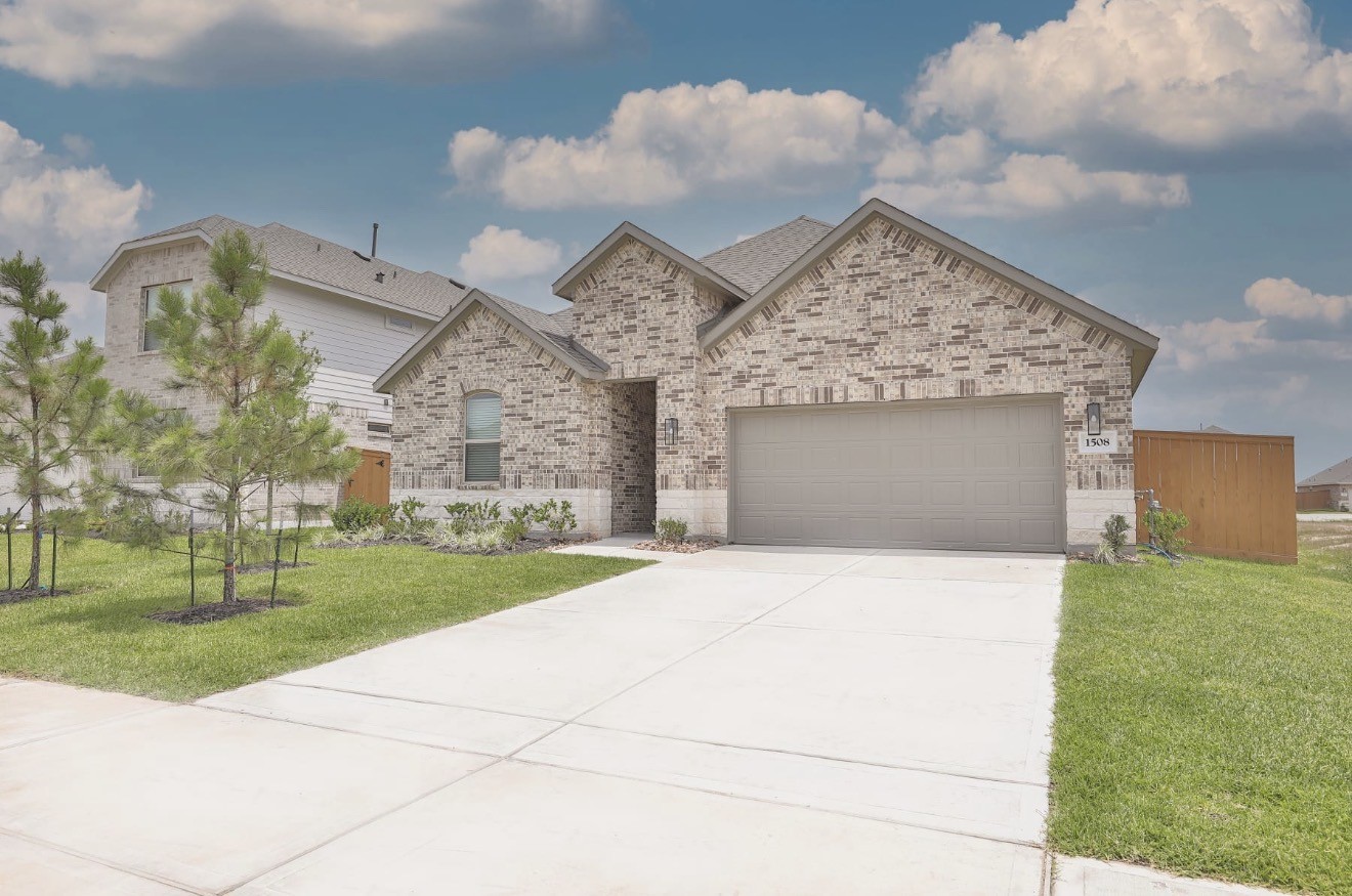 1508 Sunrise Gables Drive Property Photo 4