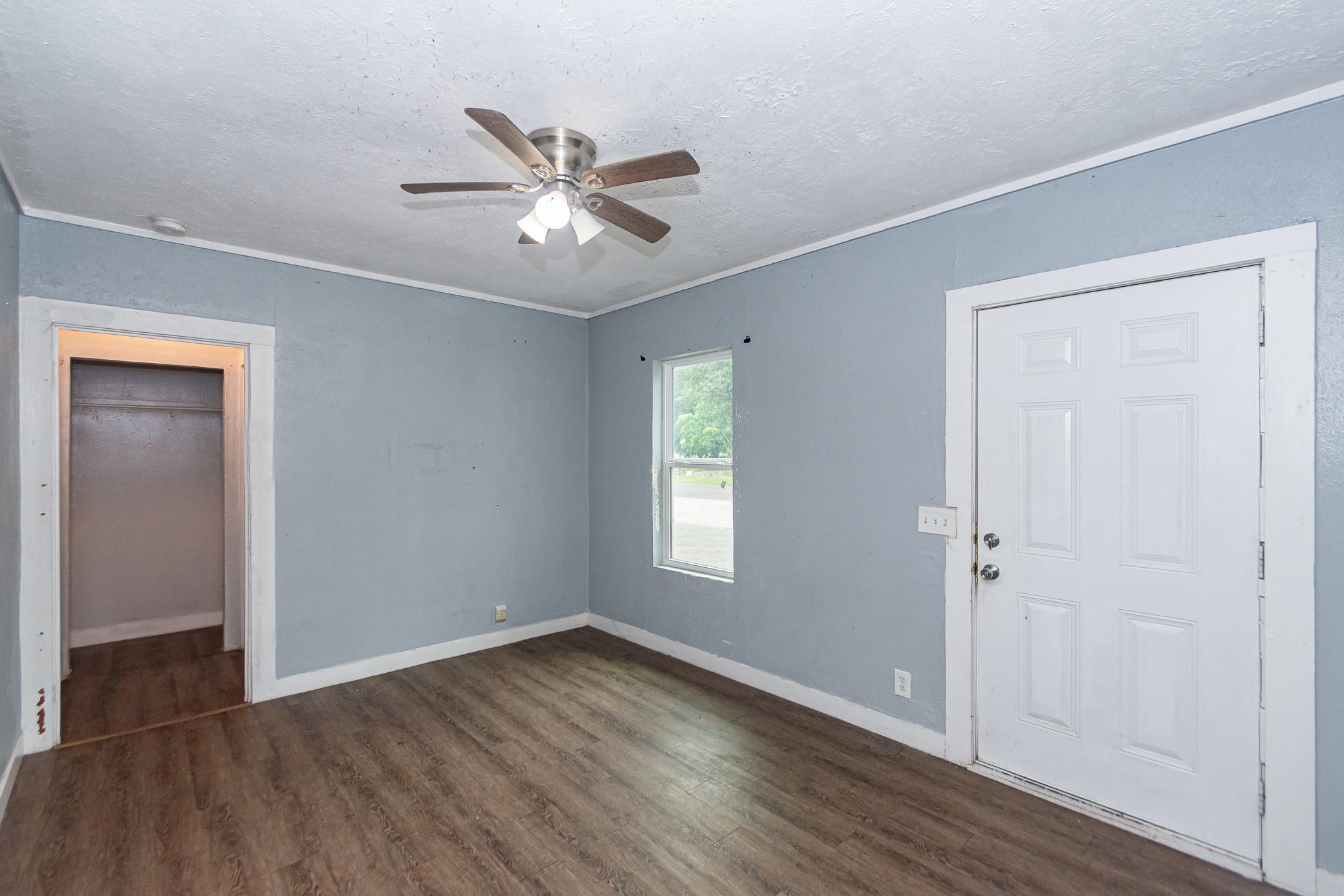 713 W Willis Street, Alvin Tx 77511 Property Photo 19