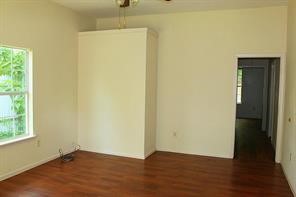 7101 Wendemere Street Property Photo 4