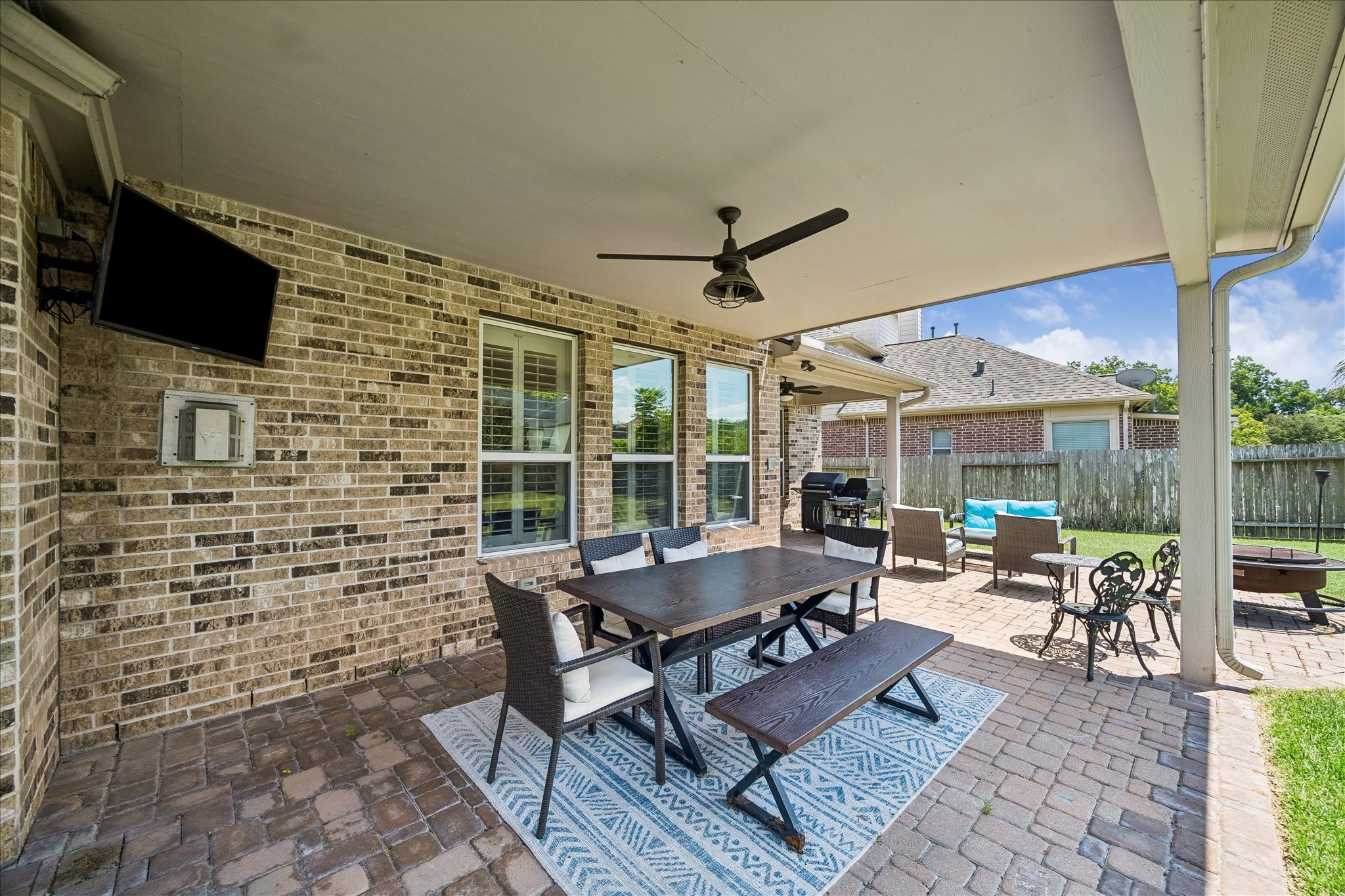 3519 Carmine Glen Property Photo 27