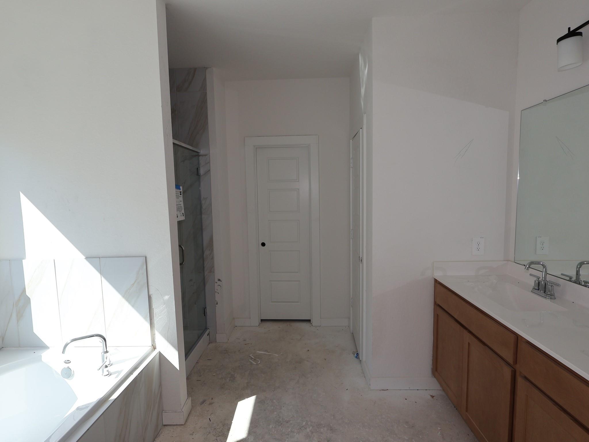 594 Bluebell Maiden Court, Magnolia Tx 77354 Property Photo 11