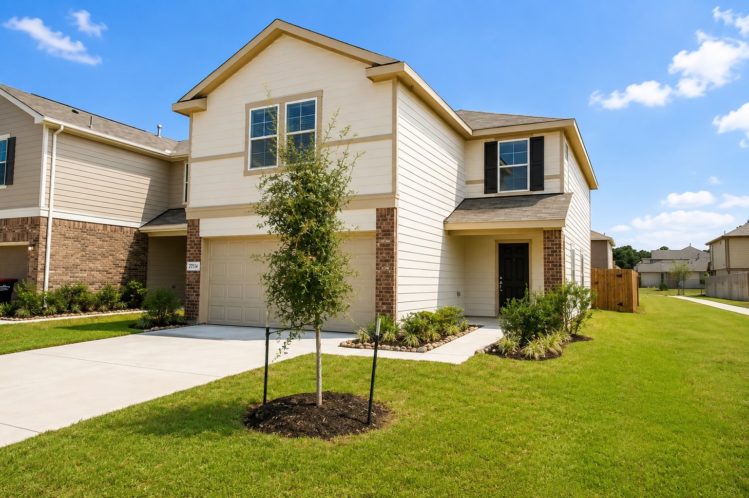 22554 Pinecone Forest Lane Property Photo 1