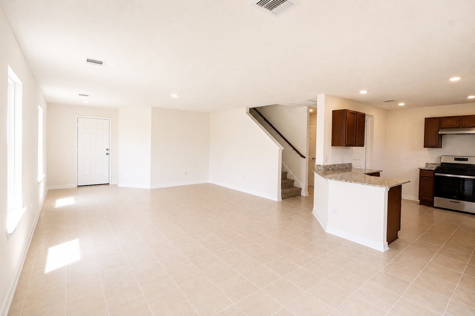 22554 Pinecone Forest Lane Property Photo 4