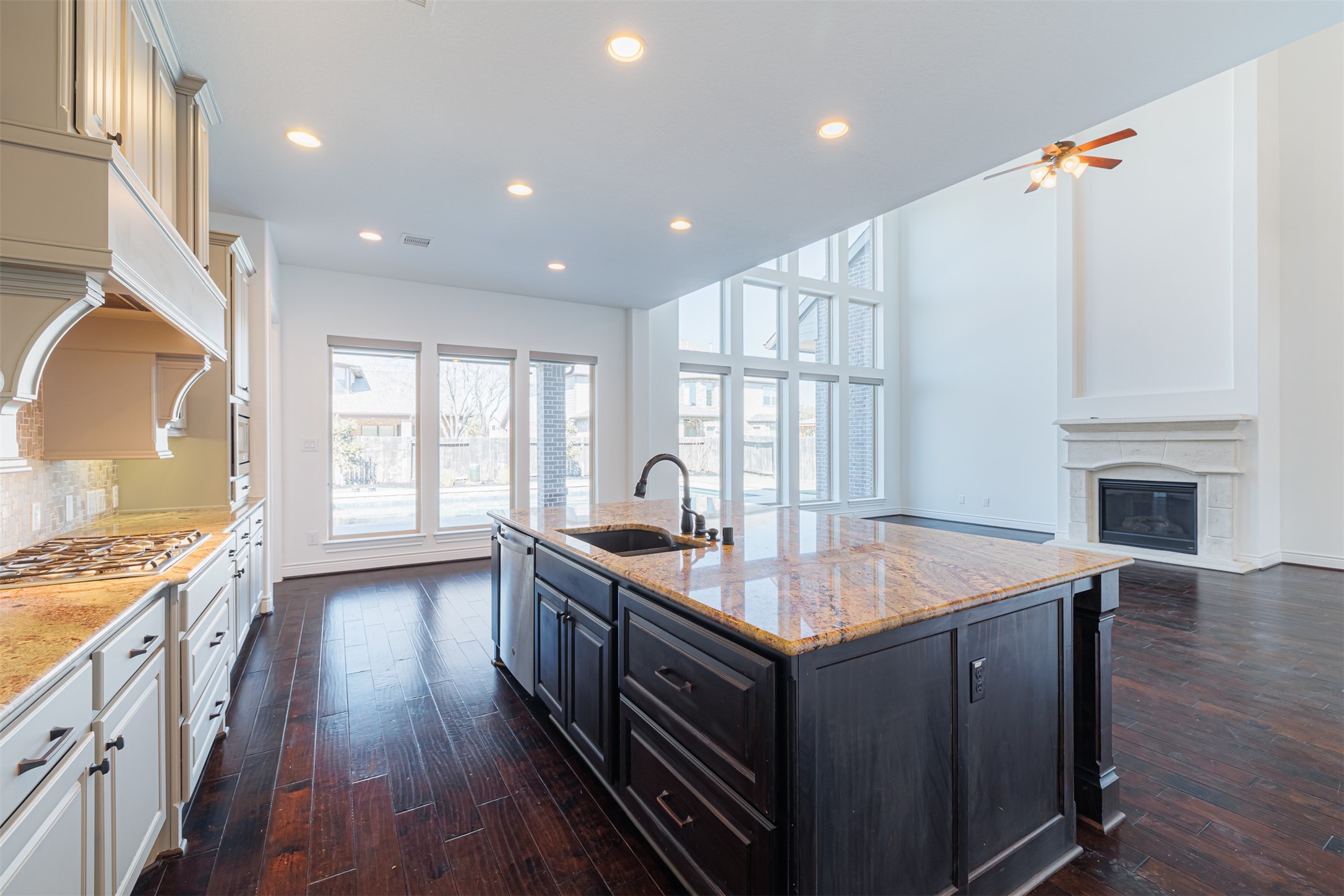 26806 Kingsbrook Sky Lane Property Photo 16