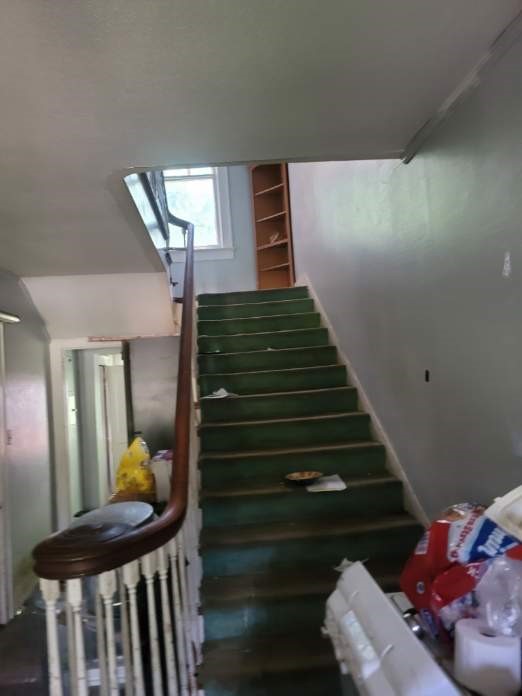 703 W Burleson St Property Photo 2