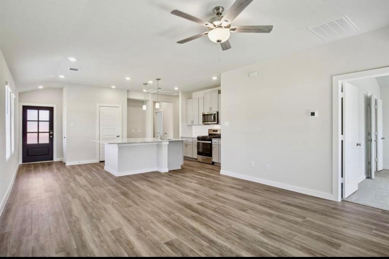 1753 Cayden Oak Property Photo 16