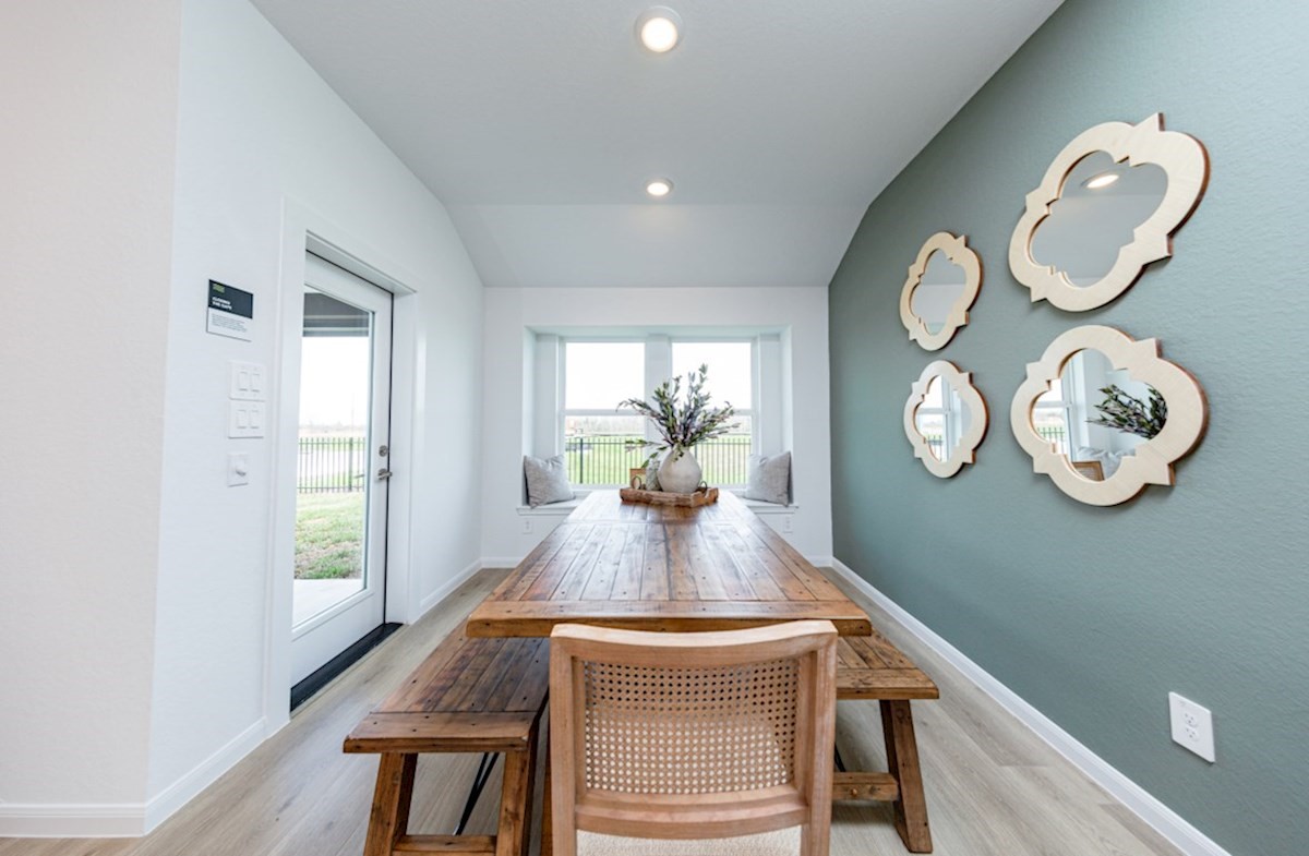 207 Orchard Laurel Drive Property Photo 6