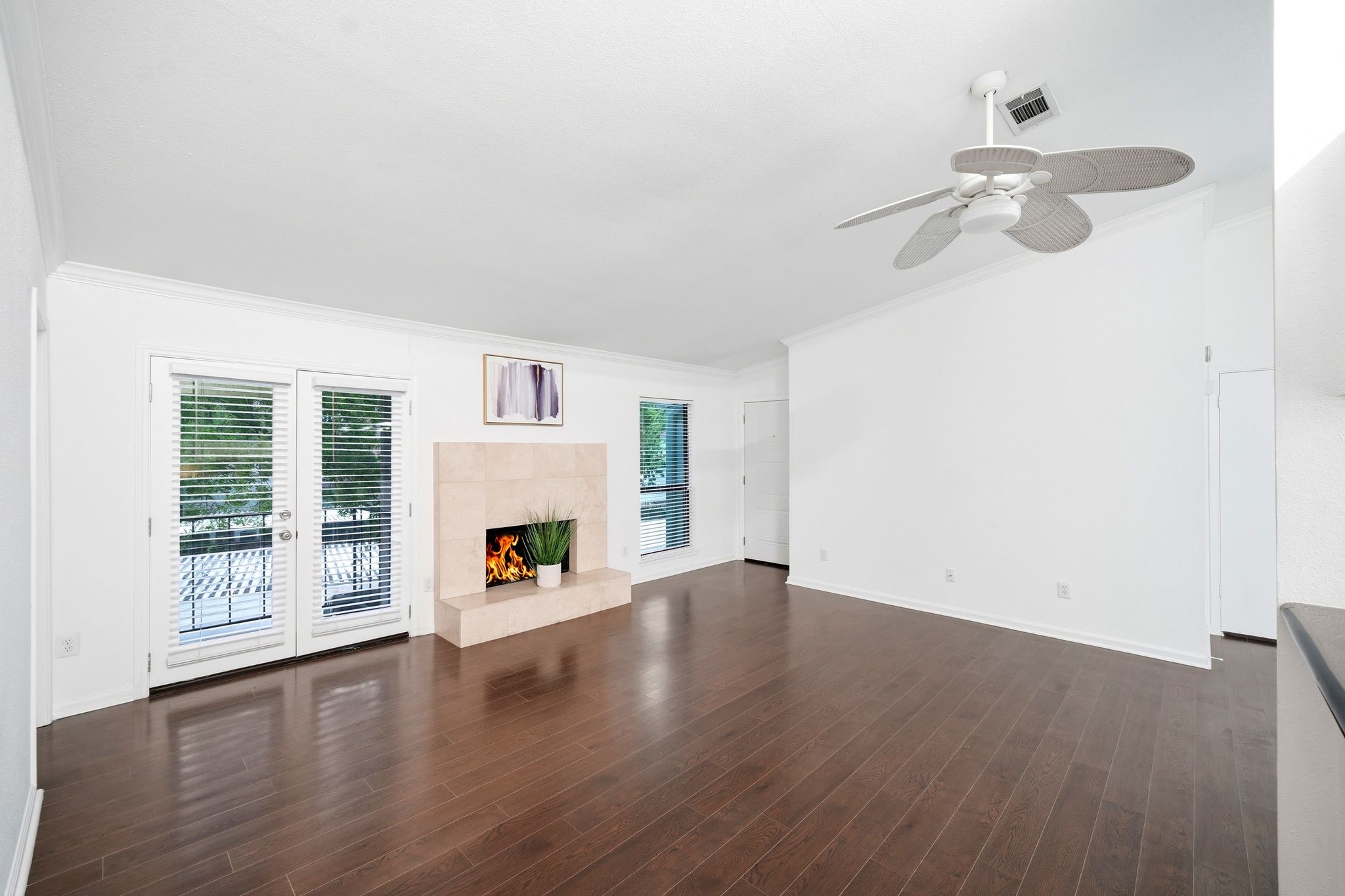 2425 Augusta Drive 22 Property Photo 1