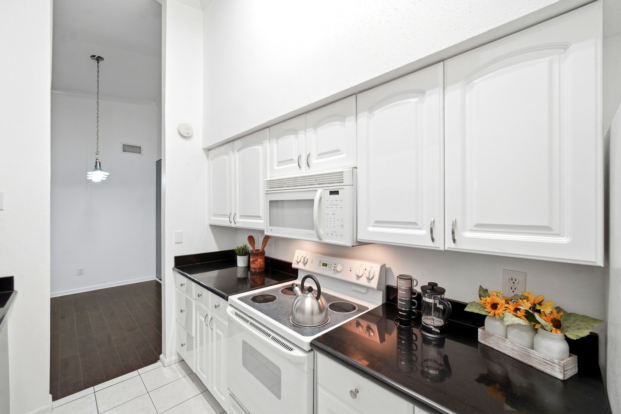2425 Augusta Drive 22 Property Photo 16