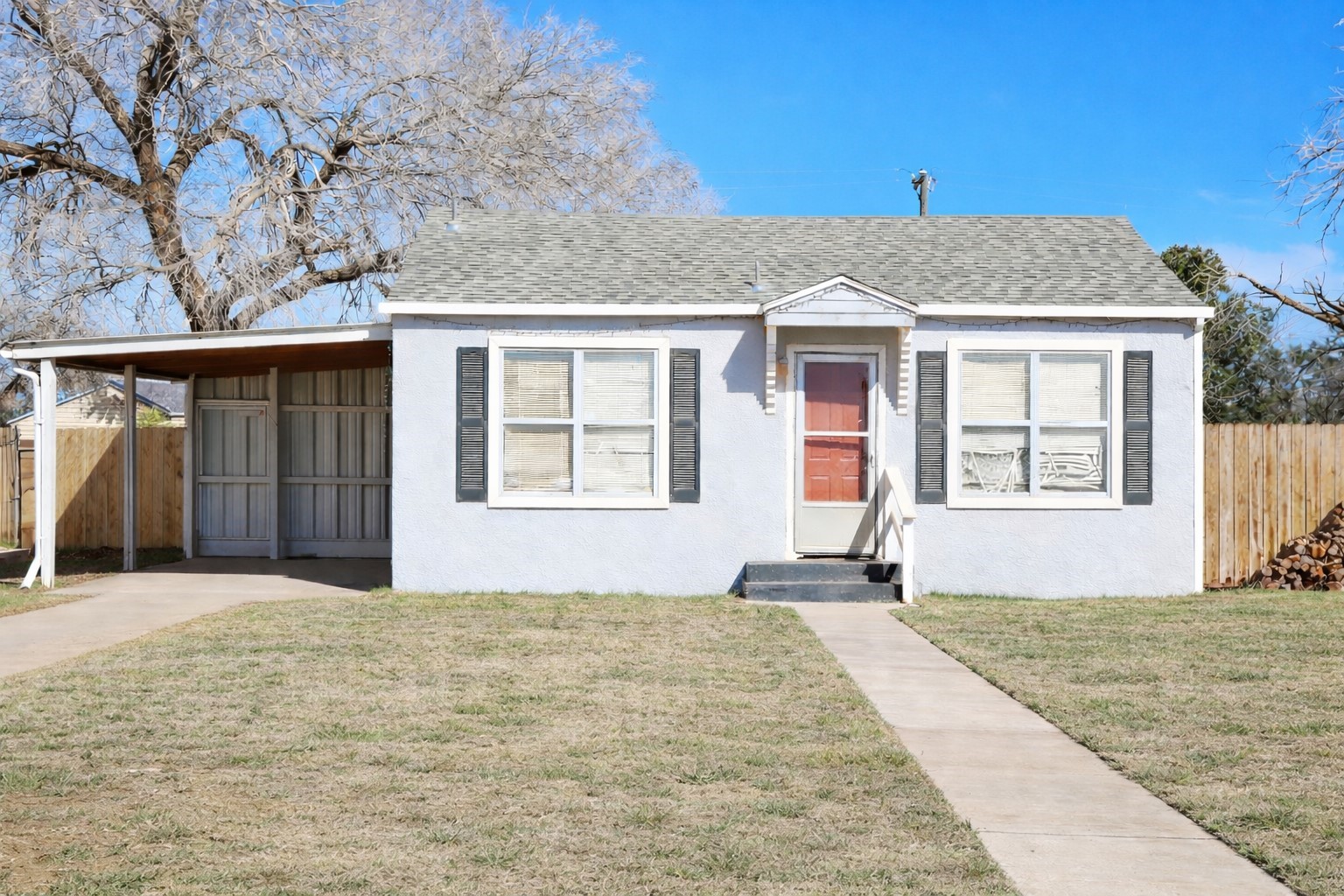709 10th Street Property Photo 1