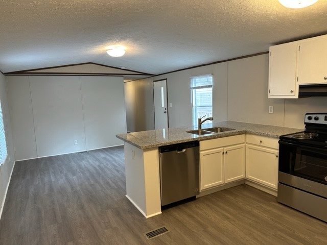 16881 Interstate 45 North N Property Photo 3
