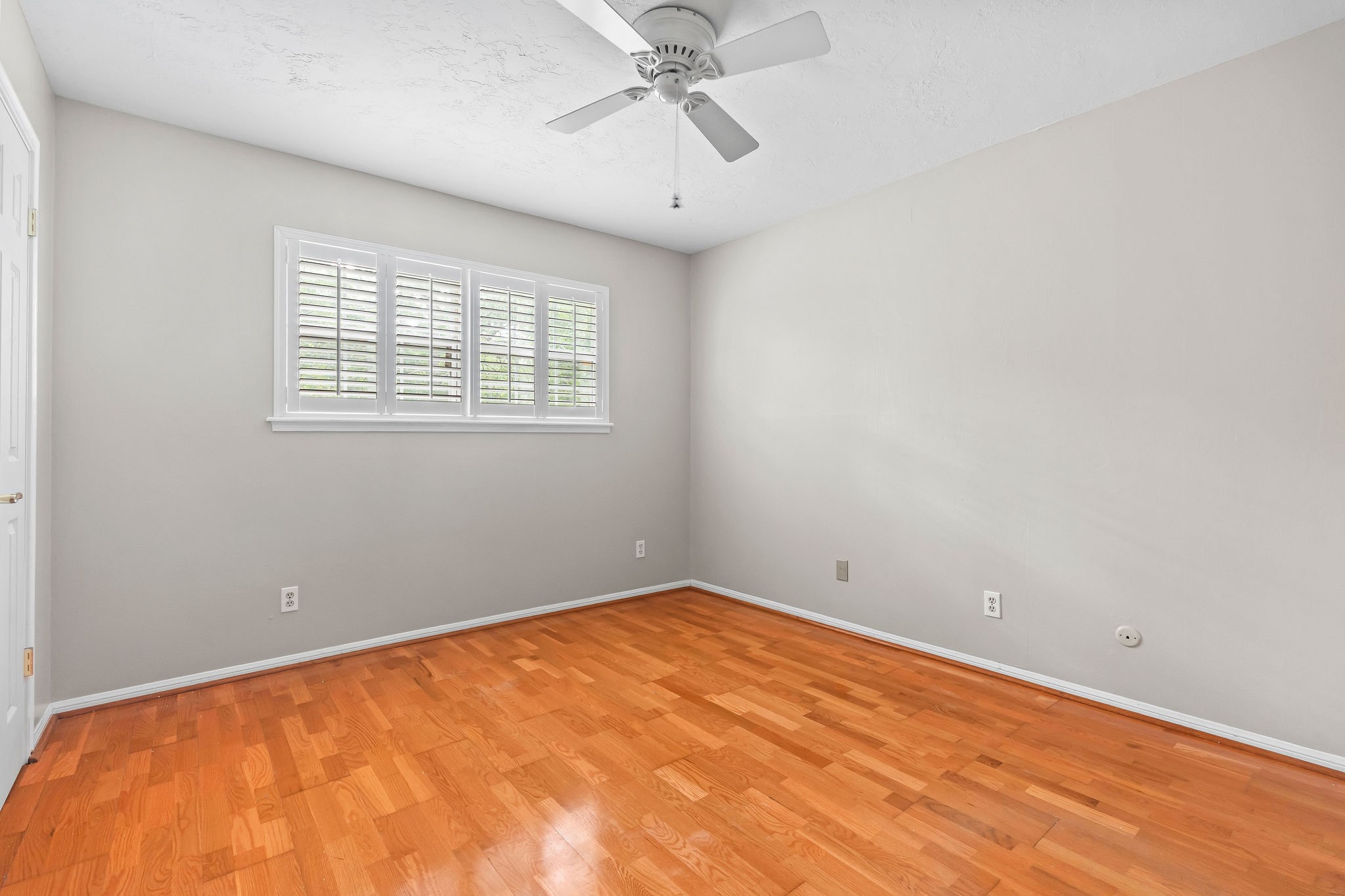 1906 Foxtail Place Property Photo 22