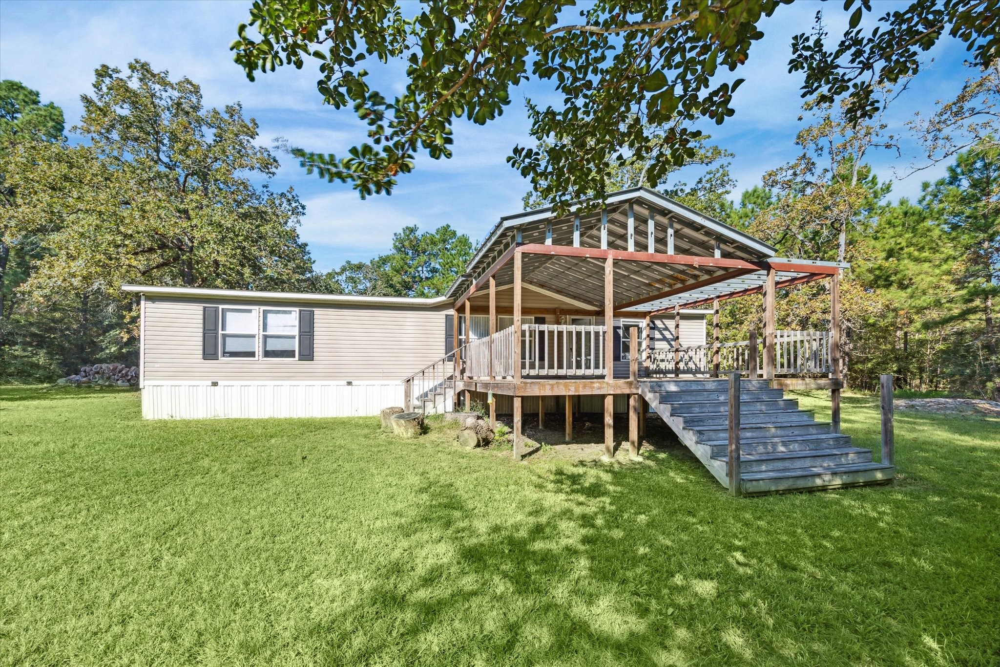 7 Pine Trail Property Photo