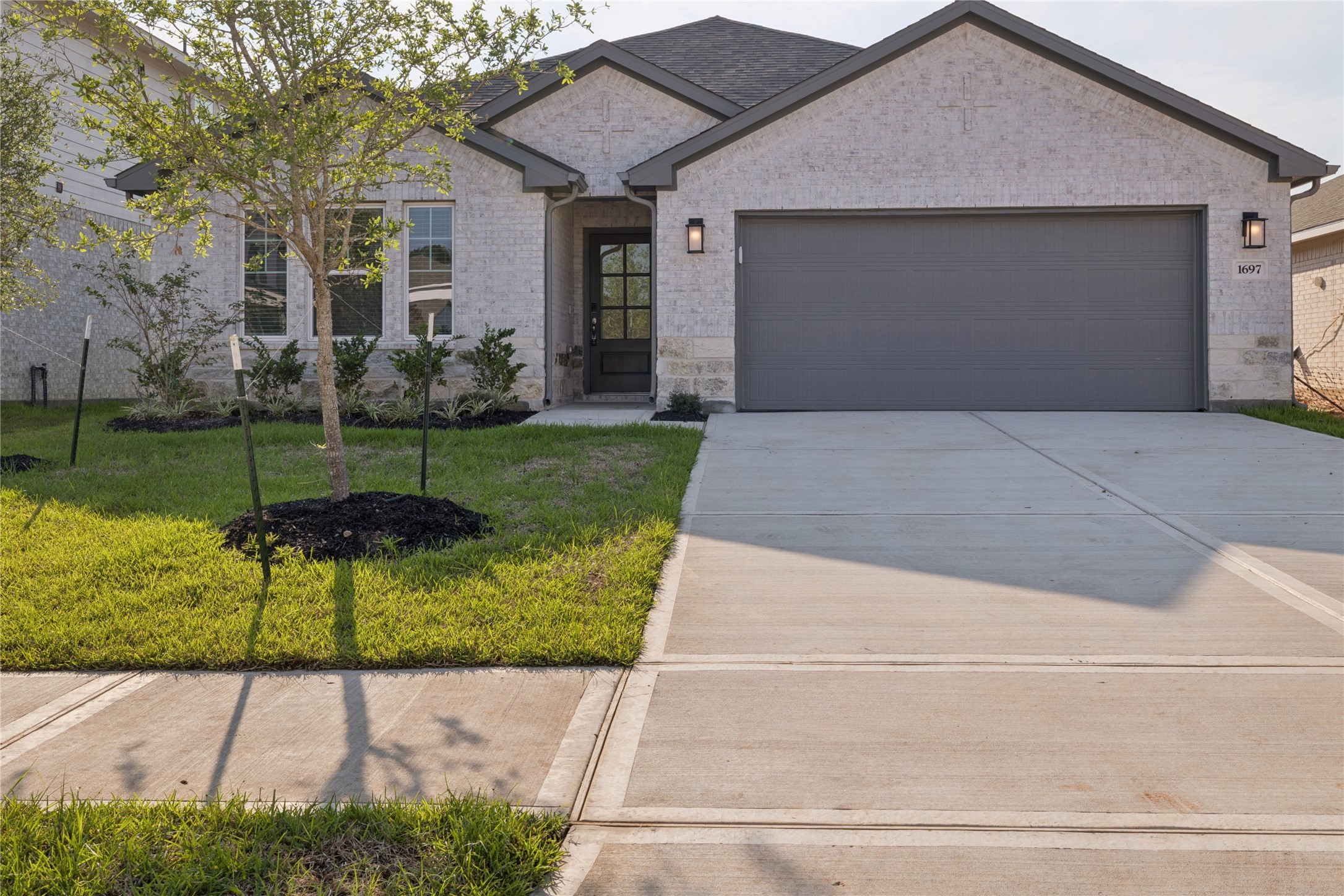 1697 Hopson Ranch Dr Property Photo 1