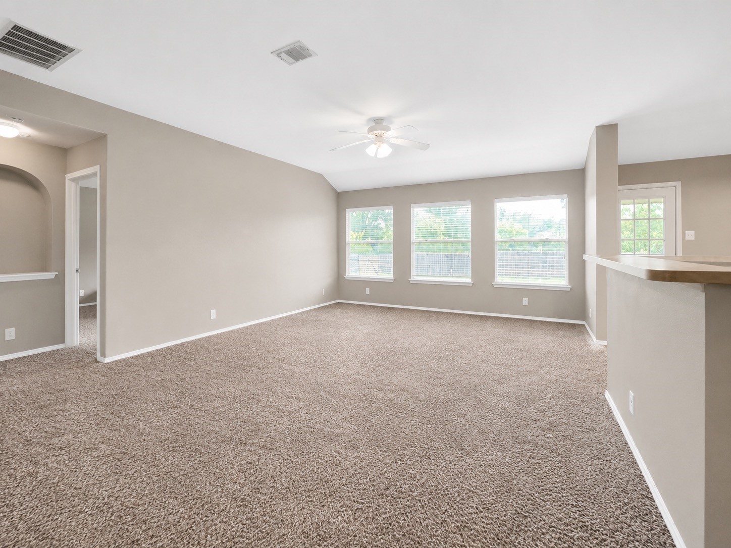 9430 Anderson Way Property Photo 7