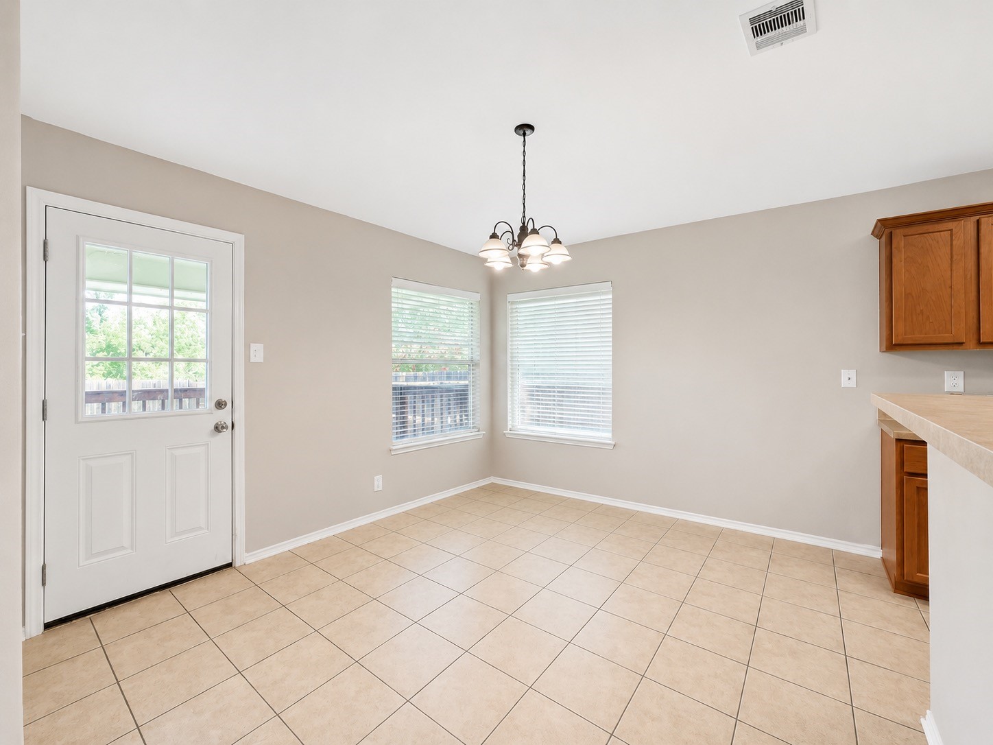 9430 Anderson Way Property Photo 12